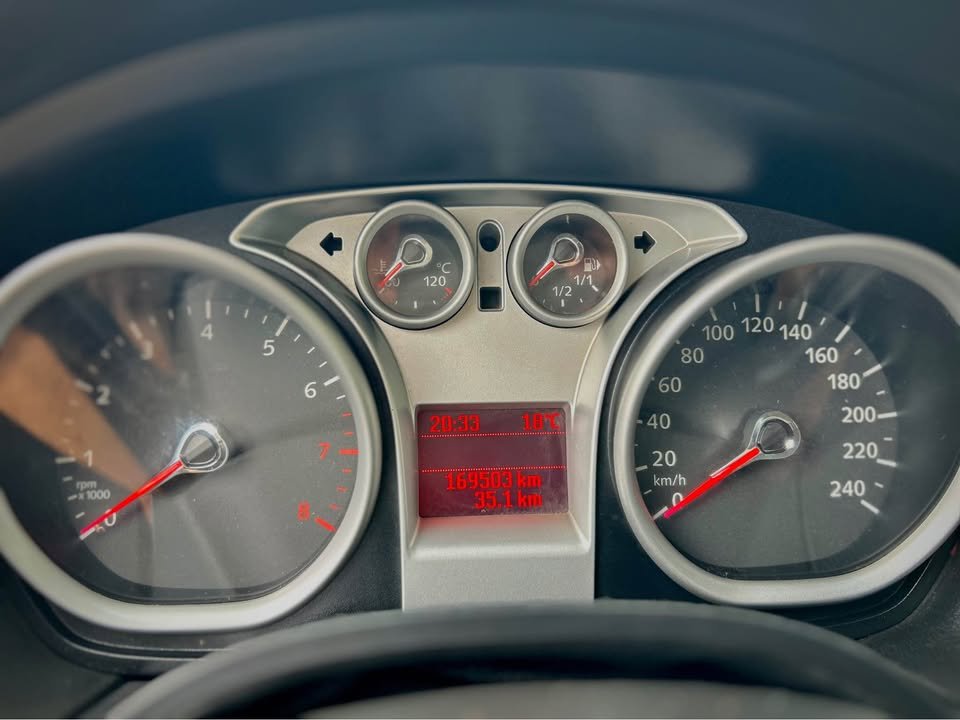 FORD FOCUS SE 1.6 FLEX 2013 MANUAL - Imagem 10